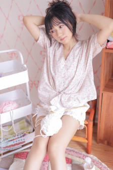 美女露b